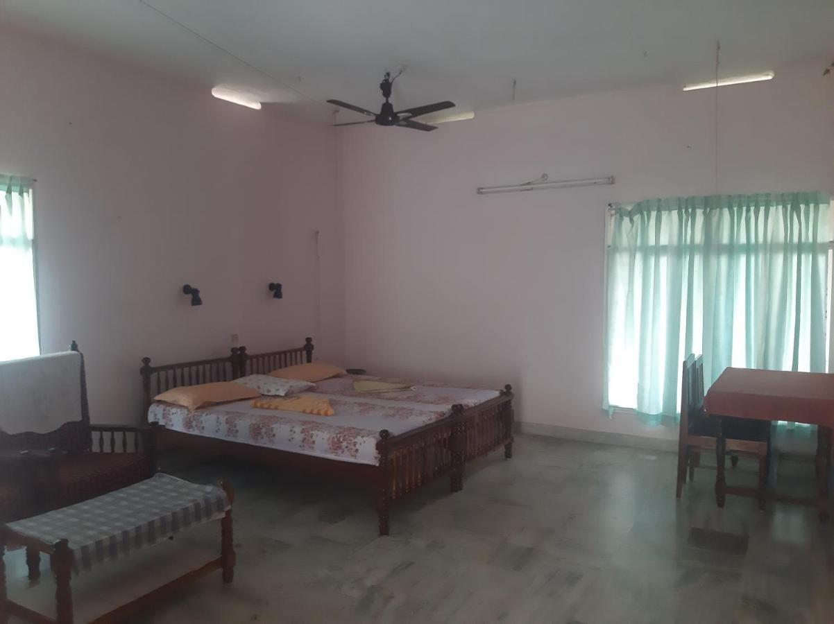 Hotel Peacock كوفالام المظهر الخارجي الصورة