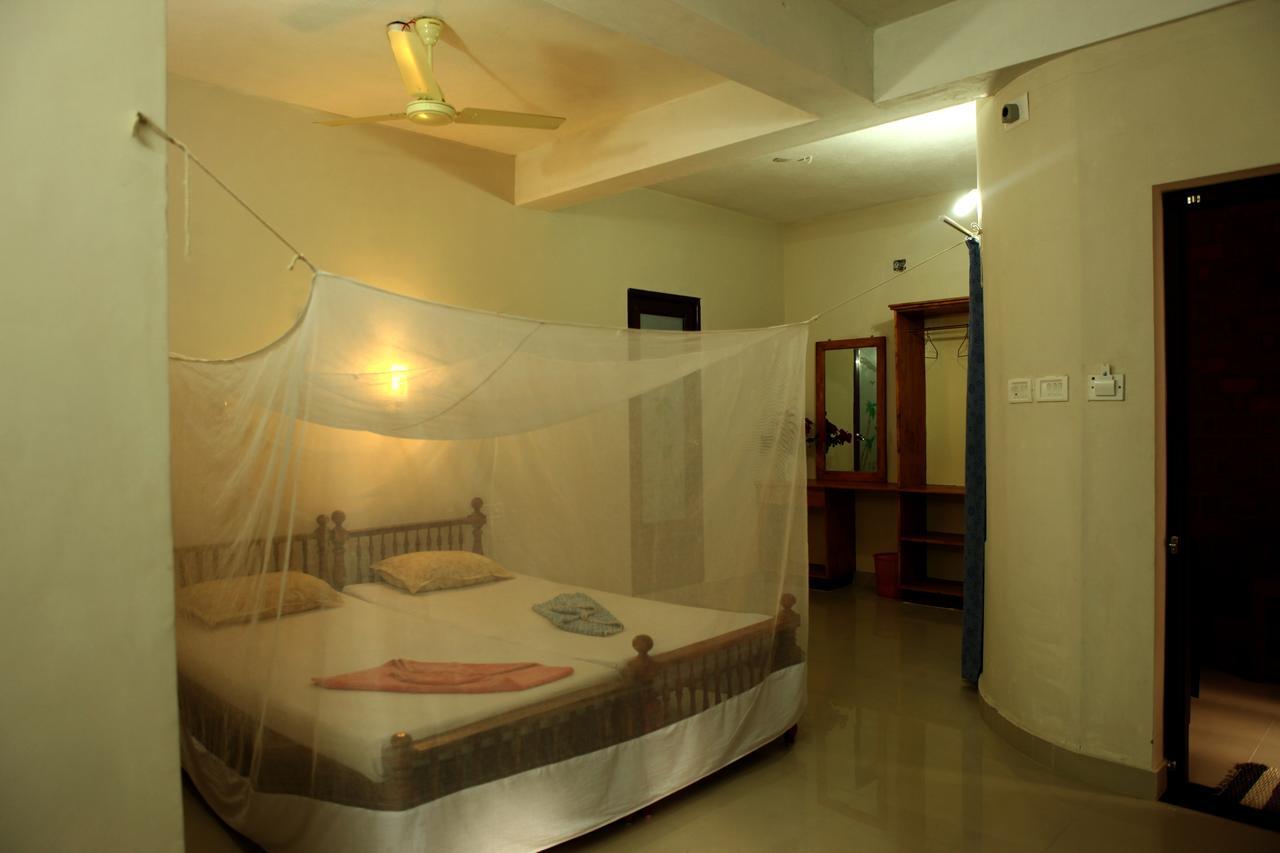 Hotel Peacock كوفالام المظهر الخارجي الصورة